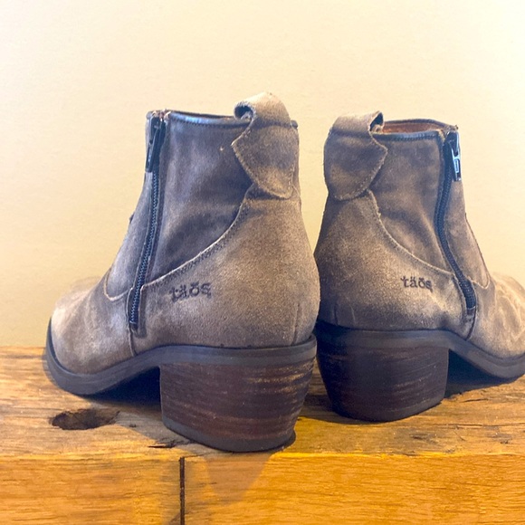 Taos Partner Boots - Picture 2 of 5